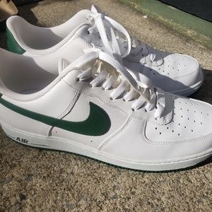 Brand new Nike Uptowns